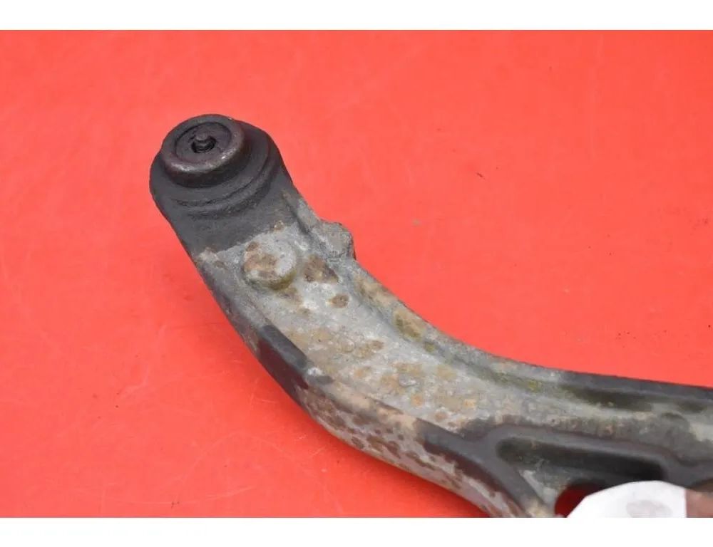 CHRYSLER Voyager 4 generation (2001-2007) Front Left Arm CHRYSLER 31554248