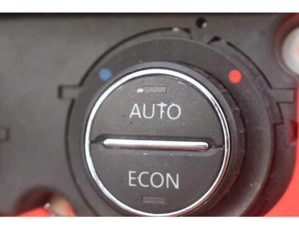 VOLKSWAGEN Golf 4 generation (1997-2006) Klimatizačná jednotka VOLKSWAGEN 31554255