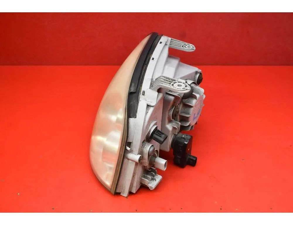 HYUNDAI Atos 2 generation (2004-2008) Ľavé predné svetlomety 92101-055XX 31984012