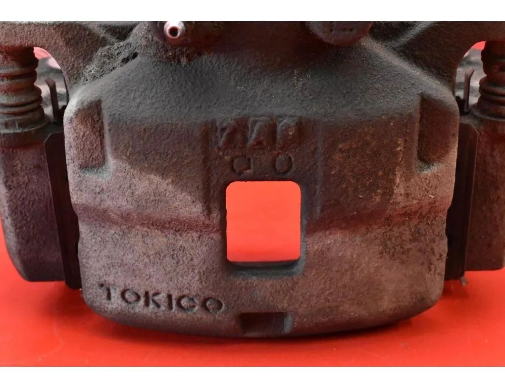 FIAT Fullback 1 generation (2016-2020) Супорт тормозов передний левый 32047214