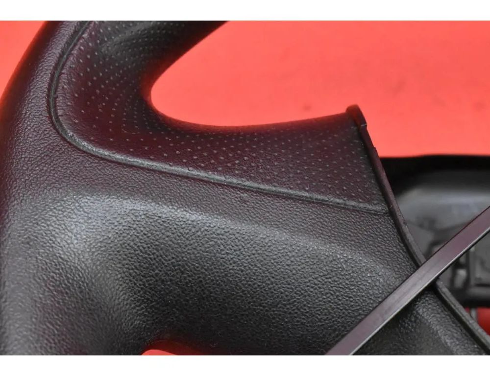 PEUGEOT 208 Peugeot 208 (2012-2015) Steering Wheel 6191373 32746010