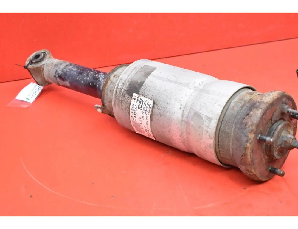 LAND ROVER Range Rover Sport 1 generation (2005-2013) Ľavý predný tlmič nárazov RNB501310 32852729