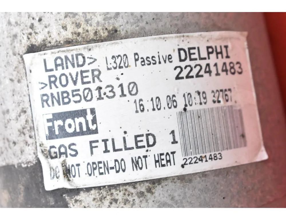 LAND ROVER Range Rover Sport 1 generation (2005-2013) Ľavý predný tlmič nárazov RNB501310 32852729