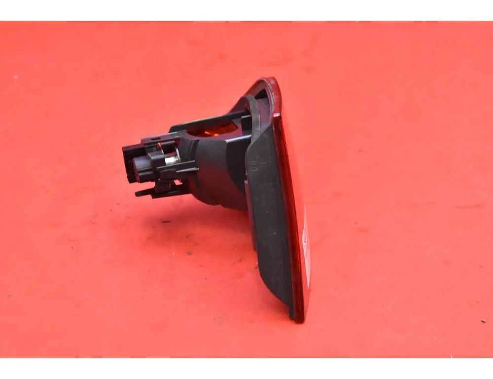 BMW X1 F48/F49 (2015-2023) Фонарь задний правый 03426500 32948512