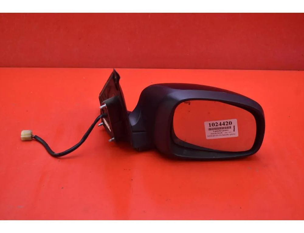 SUZUKI Swift 4 generation (2010-2016) Pravé krídlo zrkadlo 84701-62JB0 32956660
