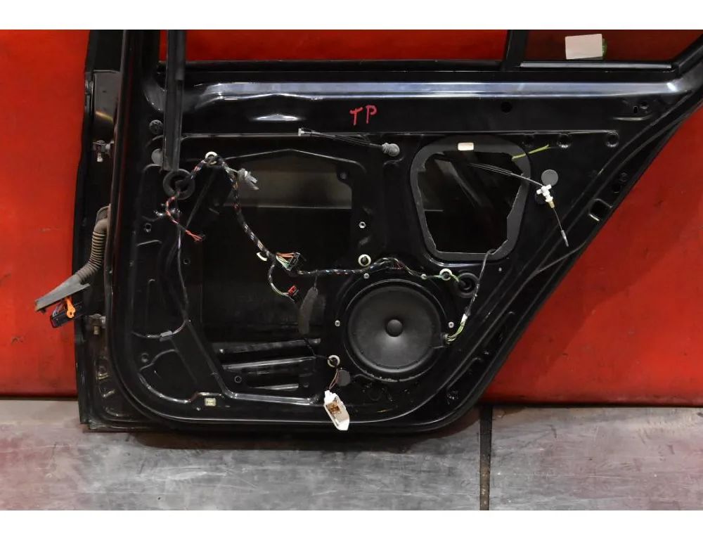 SKODA Superb 2 generation (2008-2015) Дверь задняя правая 32991907