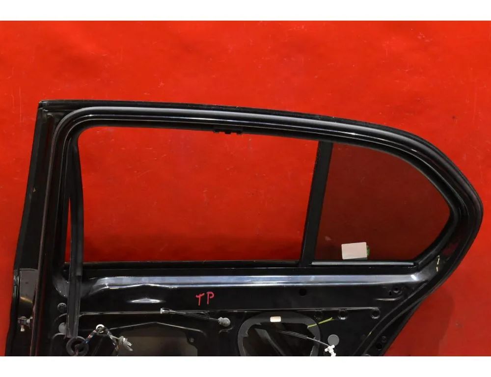 SKODA Superb 2 generation (2008-2015) Дверь задняя правая 32991907