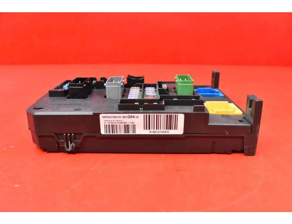 PEUGEOT 508 1 generation (2010-2020) Pojistková skrinka 9665547580 32991963