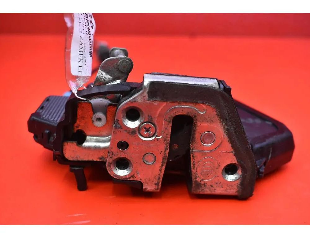 SUZUKI Grand Vitara 1 generation (2006-2013) Rear Left Door Lock 33059881