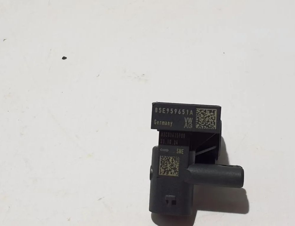 AUDI A3 8Y (2020-2024) Indikátor SRS 85E959651A 32430257