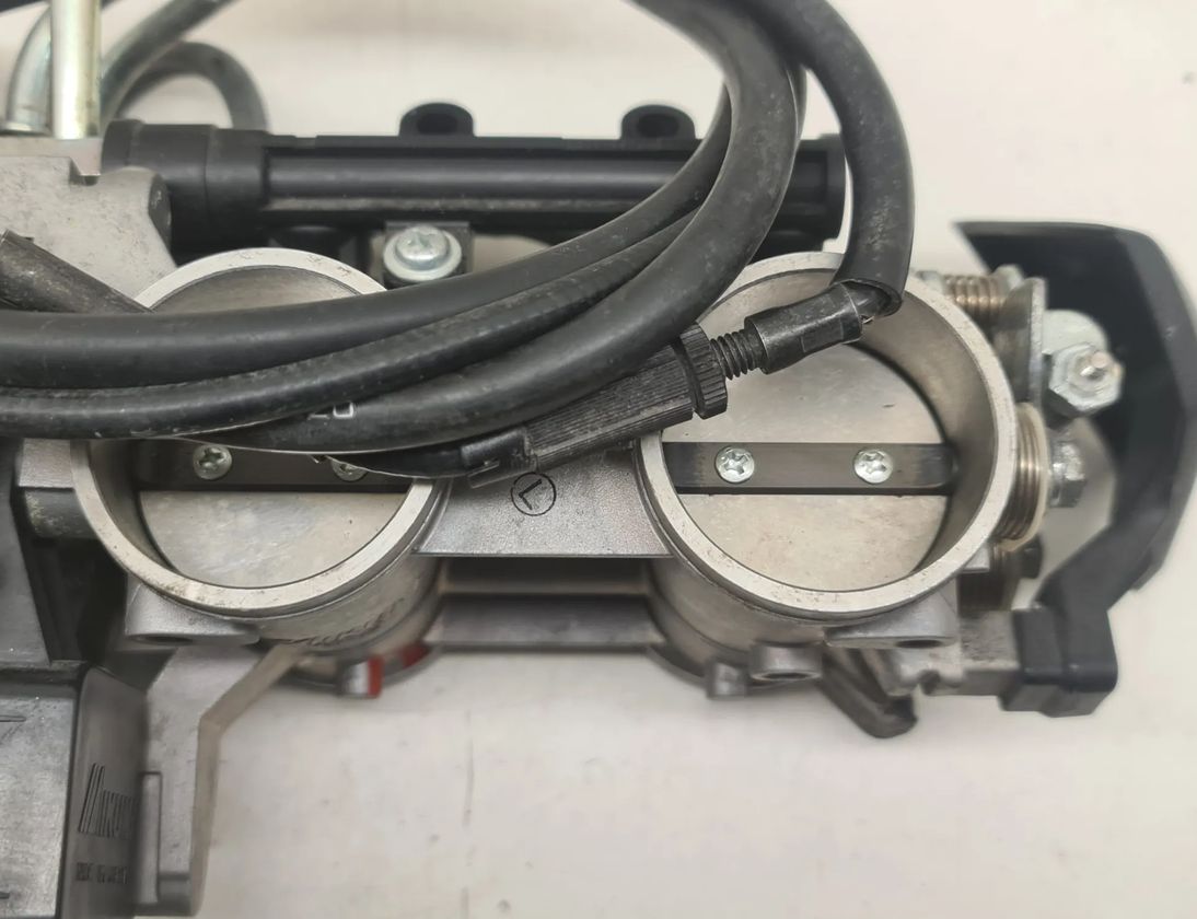 KAWASAKI Z Škrtiaca klapka 33051590