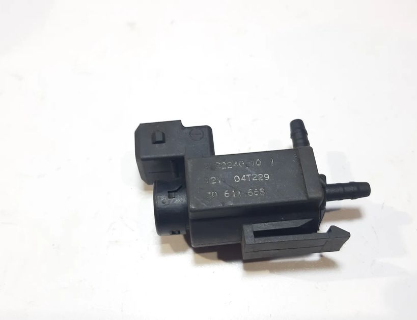 VOLVO V70 2 generation (2000-2008) Solenoidový ventil 31430034,30611668 11716313
