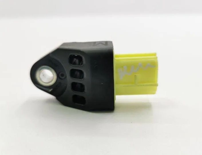 TOYOTA RAV4 3 generation (XA30) (2005-2012) Front Left Impact Sensor 8983133020,703638FM2 26417194