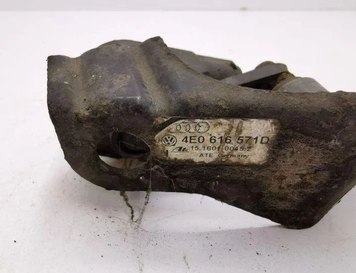 AUDI A8 D3/4E (2002-2010) Ľavý predný snímač hladiny 4E0616571D 26417896