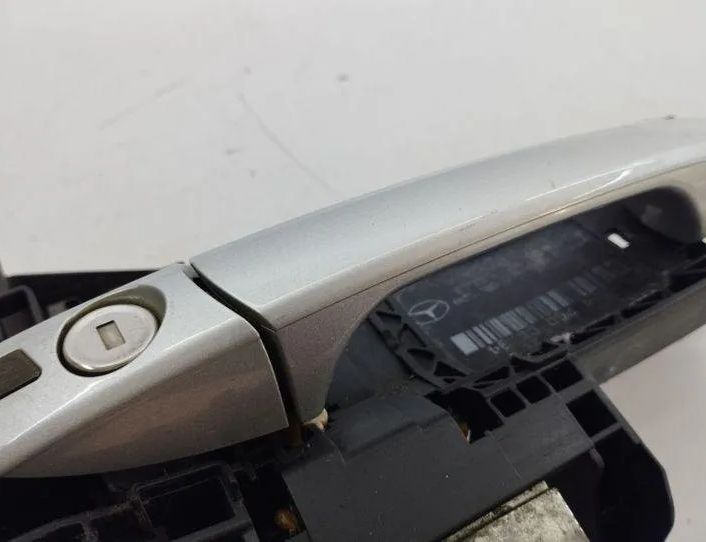 MERCEDES-BENZ C-Class W204/S204/C204 (2004-2015) Наружная ручка задней правой двери A2047231608 26418710