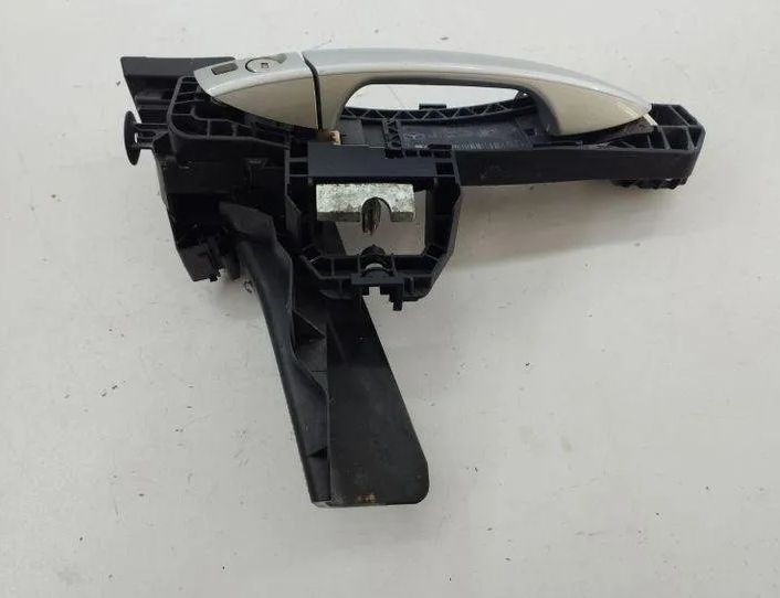 MERCEDES-BENZ C-Class W204/S204/C204 (2004-2015) Наружная ручка задней правой двери A2047231608 26418710