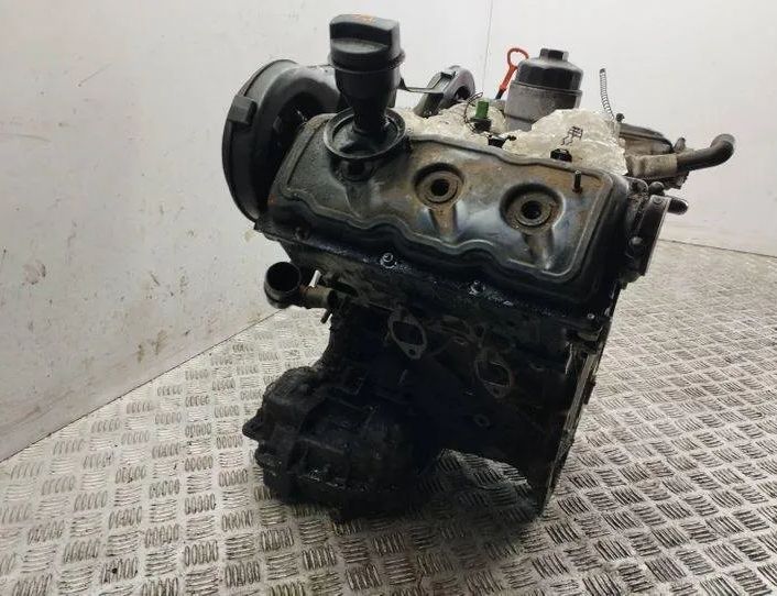 AUDI A4 B6/8E (2000-2005) Motor (Slovak) BDG 26438173