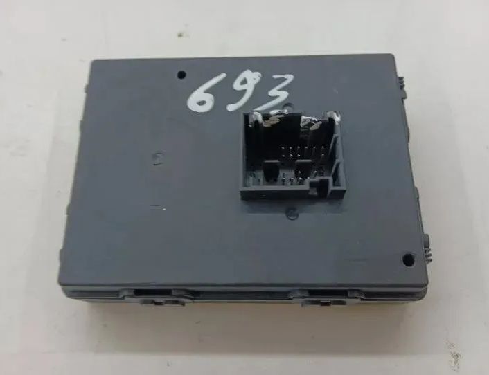 VOLKSWAGEN Passat B8 (2014-2023) Riadiaca jednotka brzdového systému 3Q0959435D 26455927