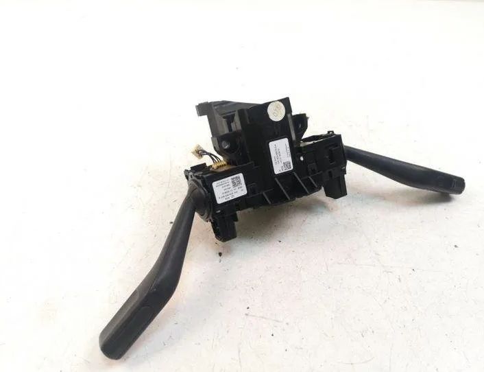 VOLKSWAGEN Passat B6 (2005-2010) Stieračový prepínač 3C9953507A,3C9953513A 26499510