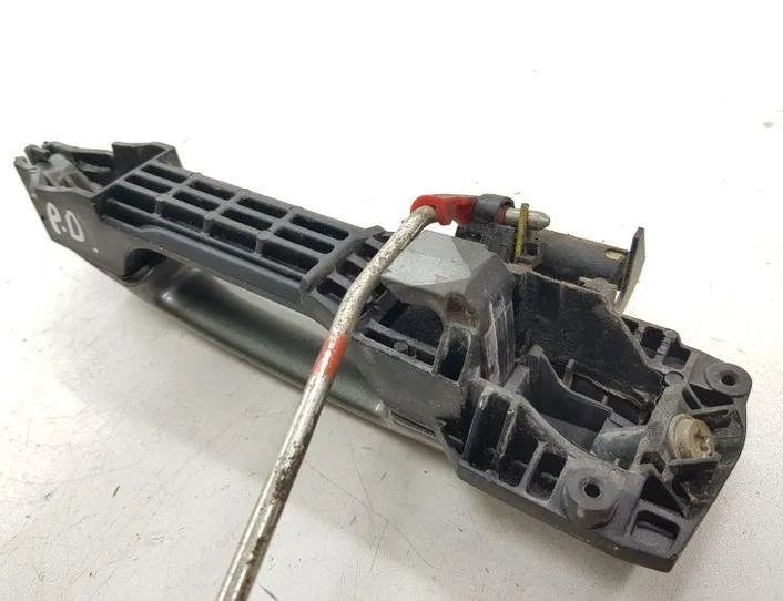 TOYOTA Corolla Verso 1 generation (2001-2009) Наружная ручка задней правой двери 242302 26510775