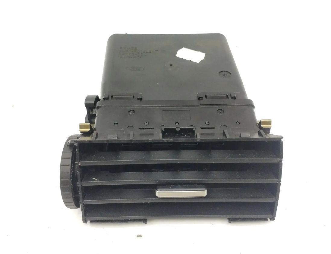 FORD Kuga 1 generation (2008-2013) Center console air vents 3M51R014L21 29858627