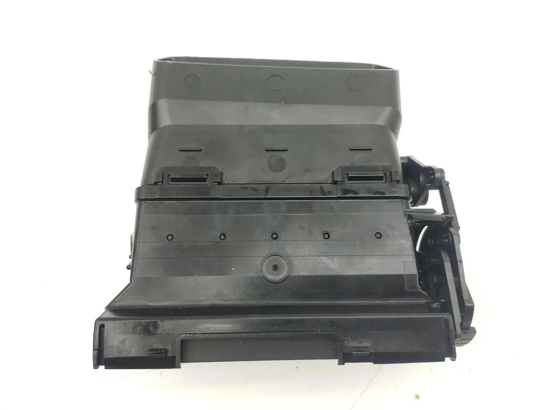 FORD Kuga 1 generation (2008-2013) Center console air vents 3M51R014L21 29858627