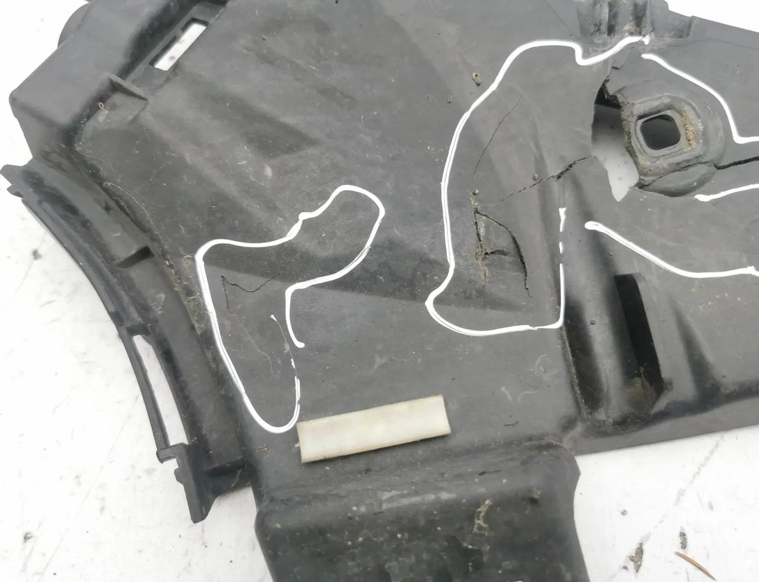 AUDI Q7 4M (2015-2024) Pravý predný držiak nárazníka 29946134