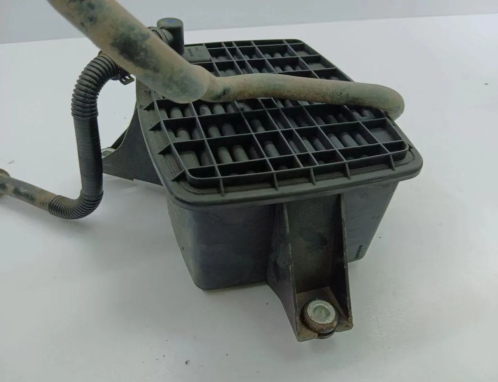 AUDI A6 C6/4F (2004-2011) Sadzový filter 8E0201799C 30622321