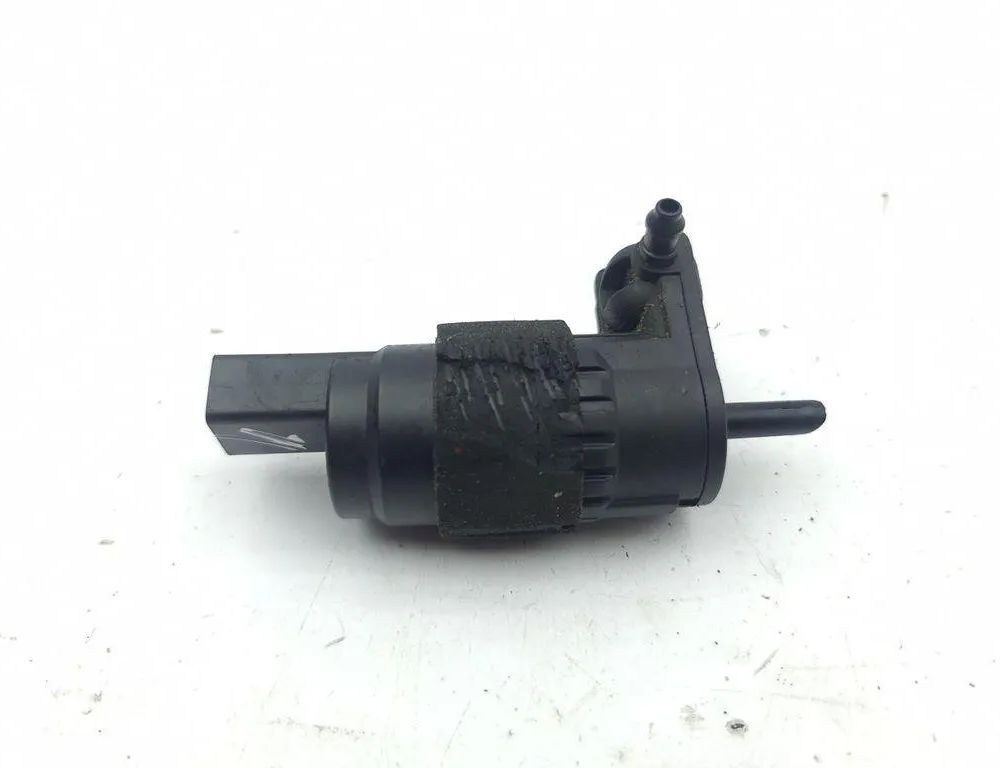 AUDI A4 B9/8W (2015-2024) Моторчик бачка омывателя 8K9955647 31021710