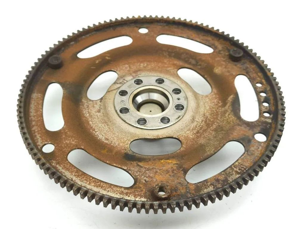 AUDI A4 B9/8W (2015-2024) Маховик 06H105323AD 31021723