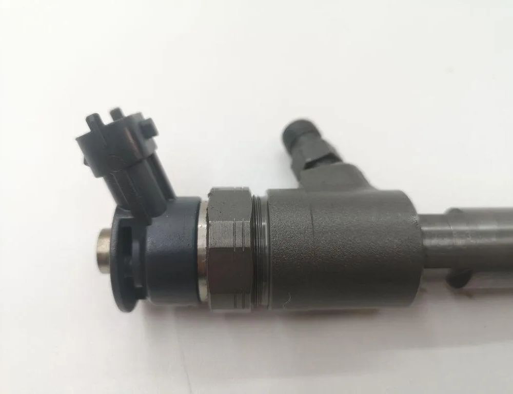 FORD C-Max 2 generation (2010-2019) Fuel Injector CV6Q9F593AA 31144009
