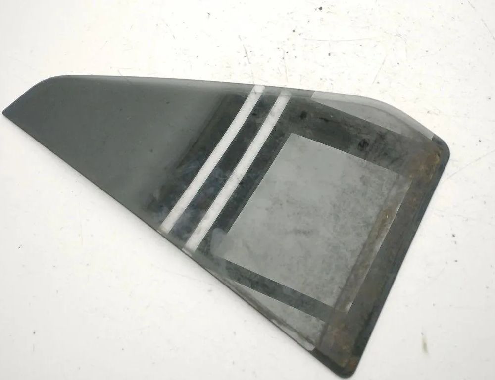 HYUNDAI Santa Fe CM (2006-2013) Zadné sklenené koľaje dverí 31166841