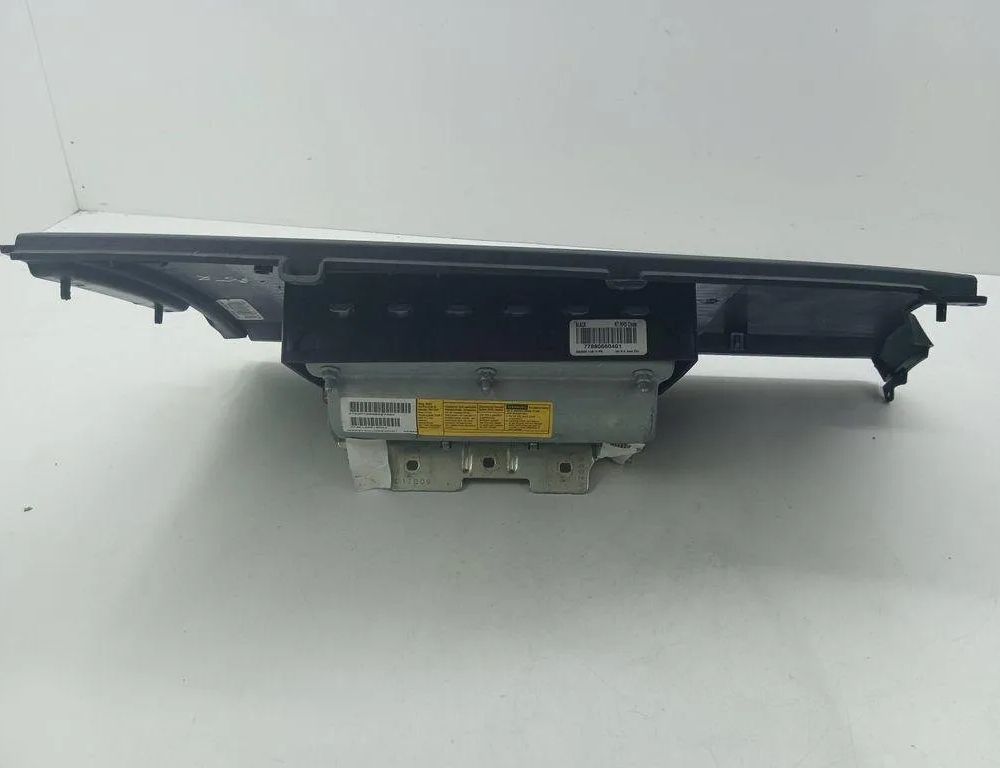 CHRYSLER Voyager 4 generation (2001-2007) Dashboard Airbag SRS P05108819AA 31173526