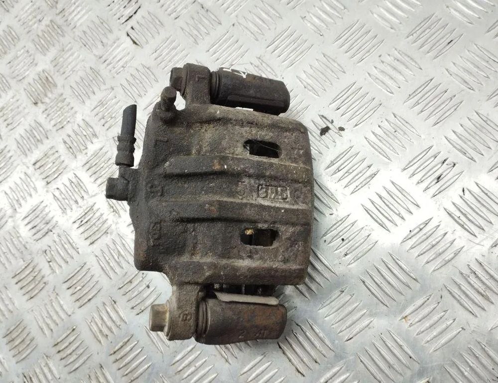 CITROËN C-Crosser 1 generation (2007-2013) Ľavý predný brzdový strmeň 31179412