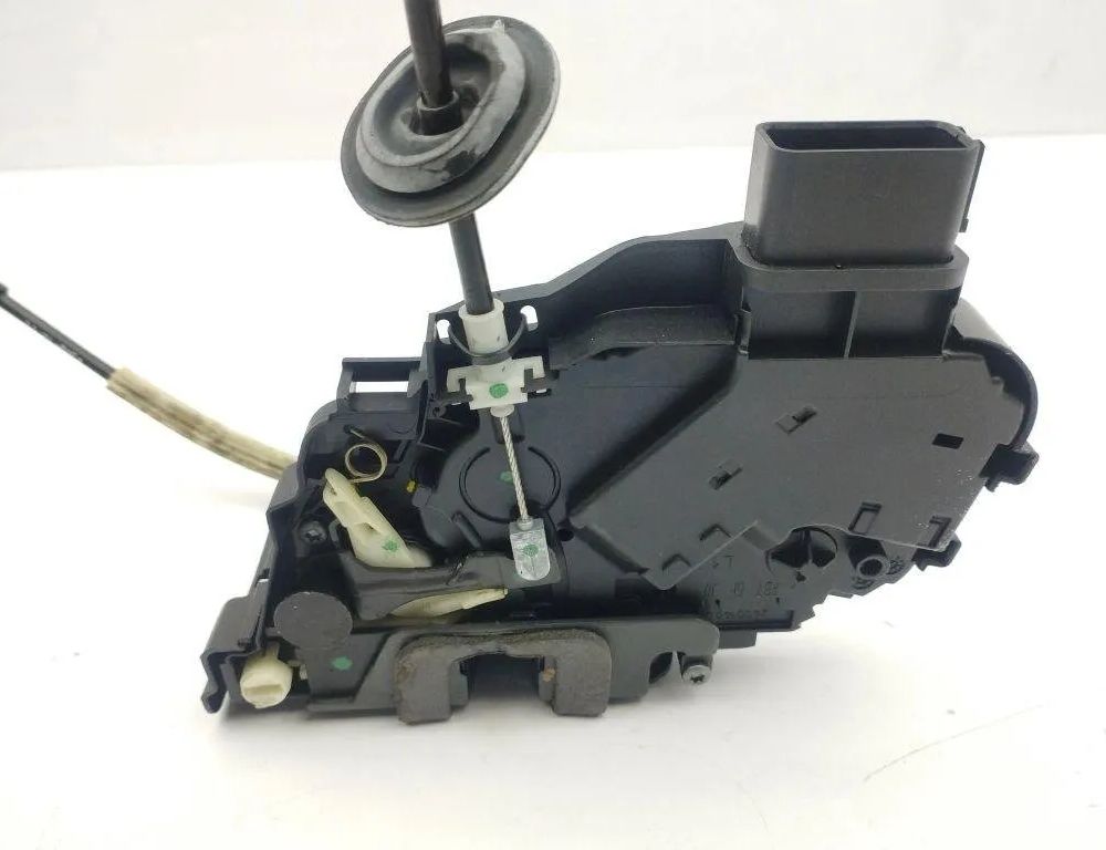 LAND ROVER Range Rover Sport 1 generation (2005-2013) Rear Left Door Lock 24001400 31180929