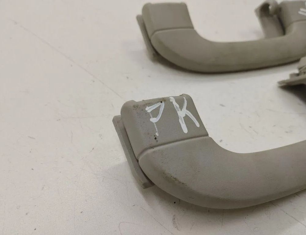 MERCEDES-BENZ B-Class W245 (2005-2011) Predná ľavá strešná rukoväť A1698100151,A1698100251 31181113