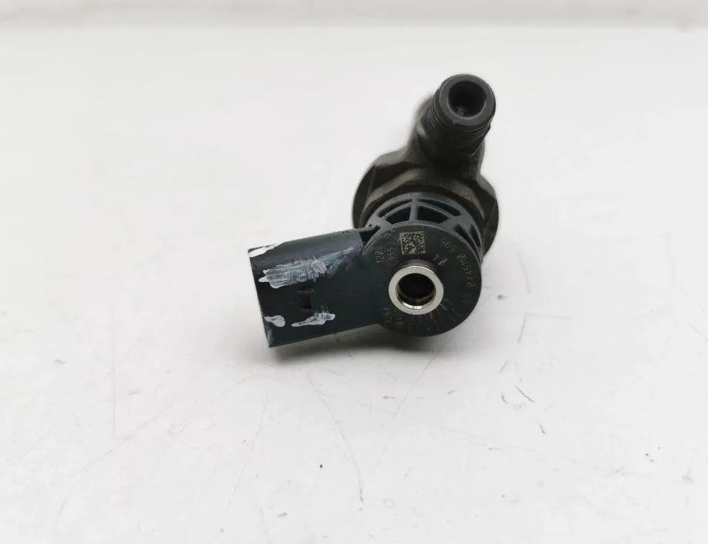 BMW 5 Series F10/F11 (2009-2017) Fuel Injector 0445110595,7810702 31184362