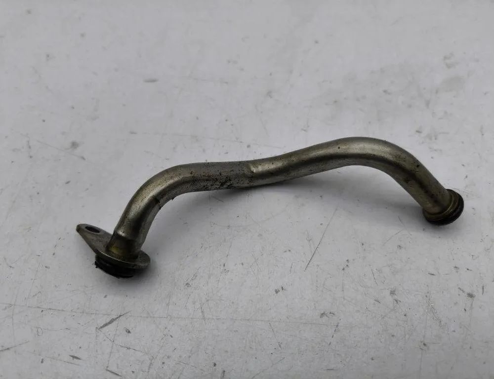 SEAT Ibiza 5 generation (2017-2023) Turbínová mazacia rúrka 04C145735A 31187284