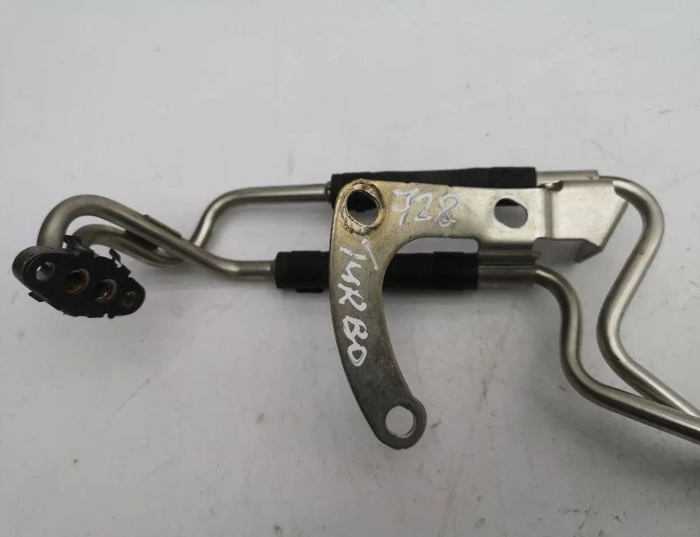 AUDI A1 GB (2018-2024) Turbine lubrication tube 31188508