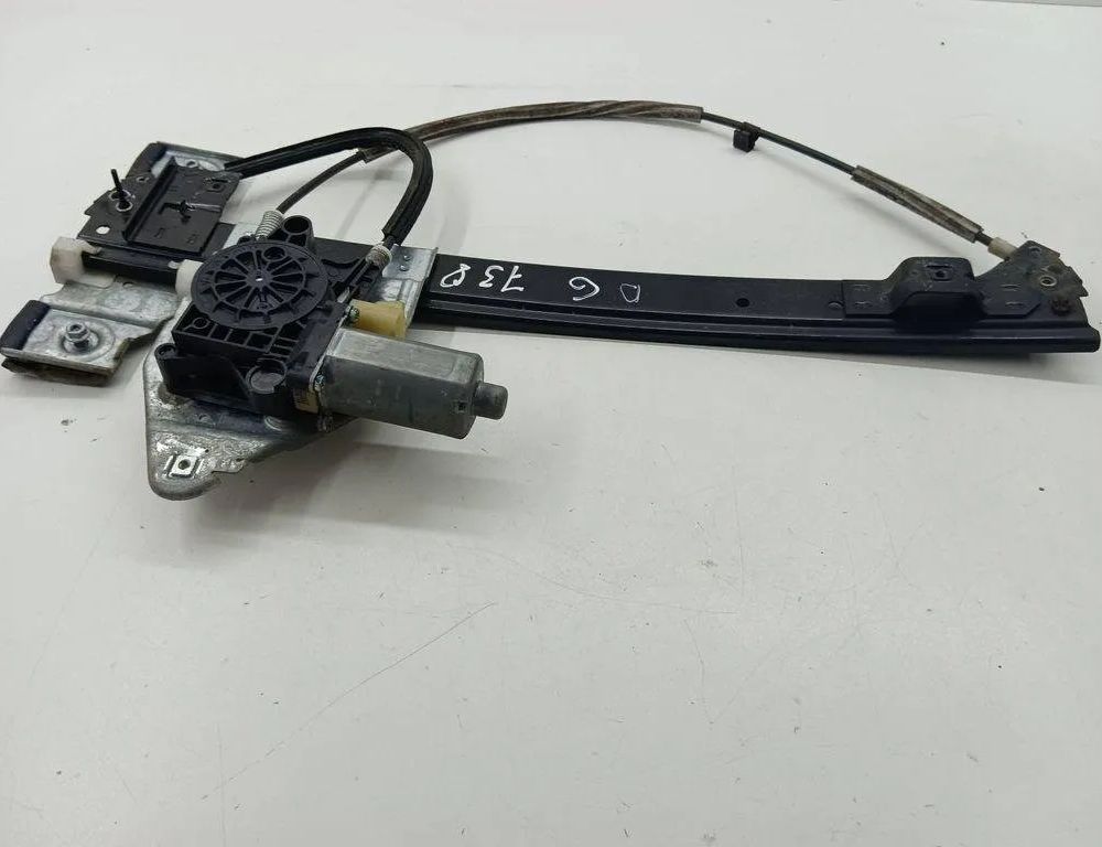 SAAB 9-7X 1 generation (2005-2009) Regulátor okna pravých zadných dverí 6004PA1047 31189238