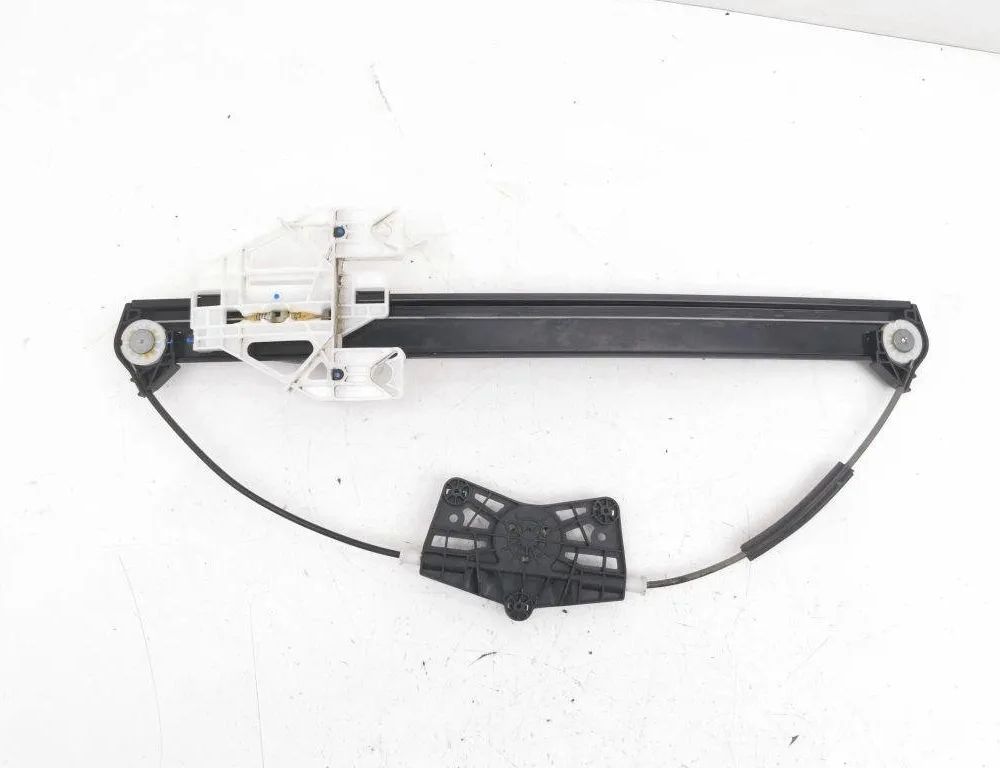 AUDI Q2 1 generation (2016-2024) Regulátor okna pravých zadných dverí 81A839462 31191033