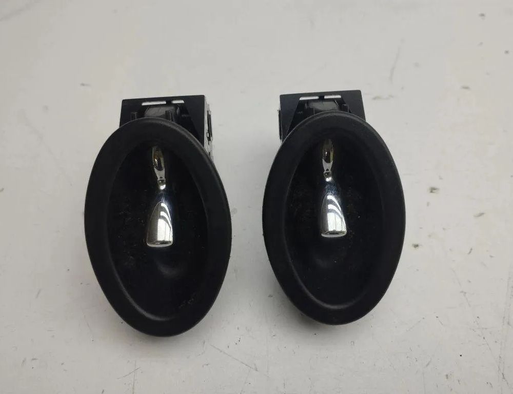 MINI Cooper R56 (2006-2015) Front Left Door Window Switch 9800972 31191872