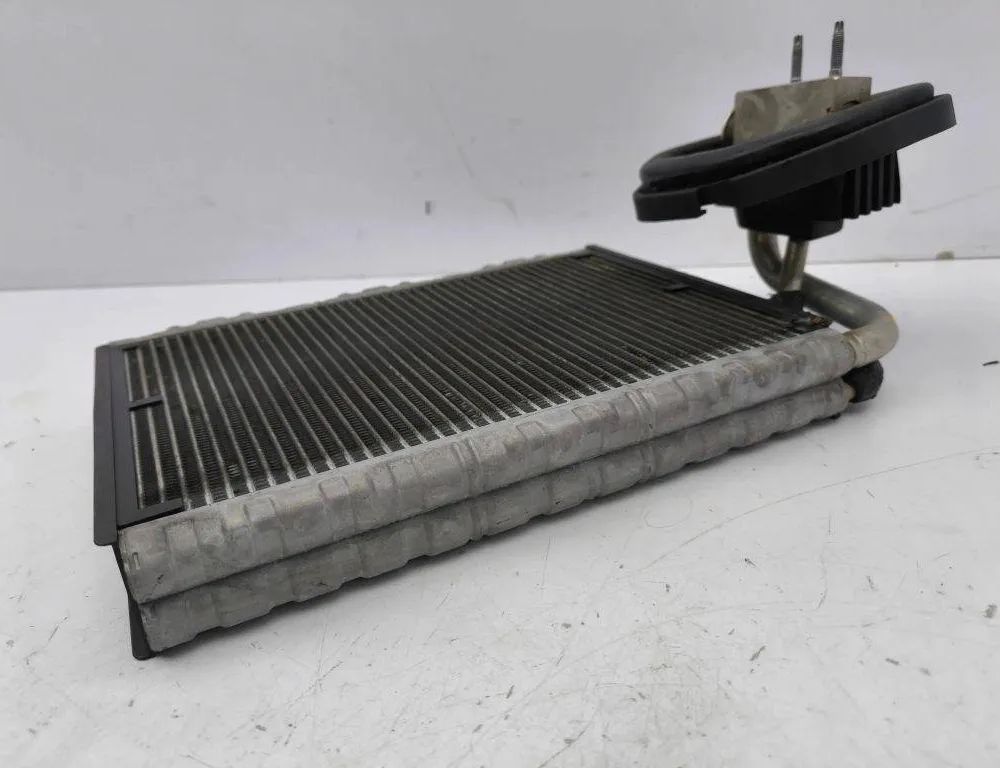 MERCEDES-BENZ C-Class W204/S204/C204 (2004-2015) Радиатор отопителя салона 31192742