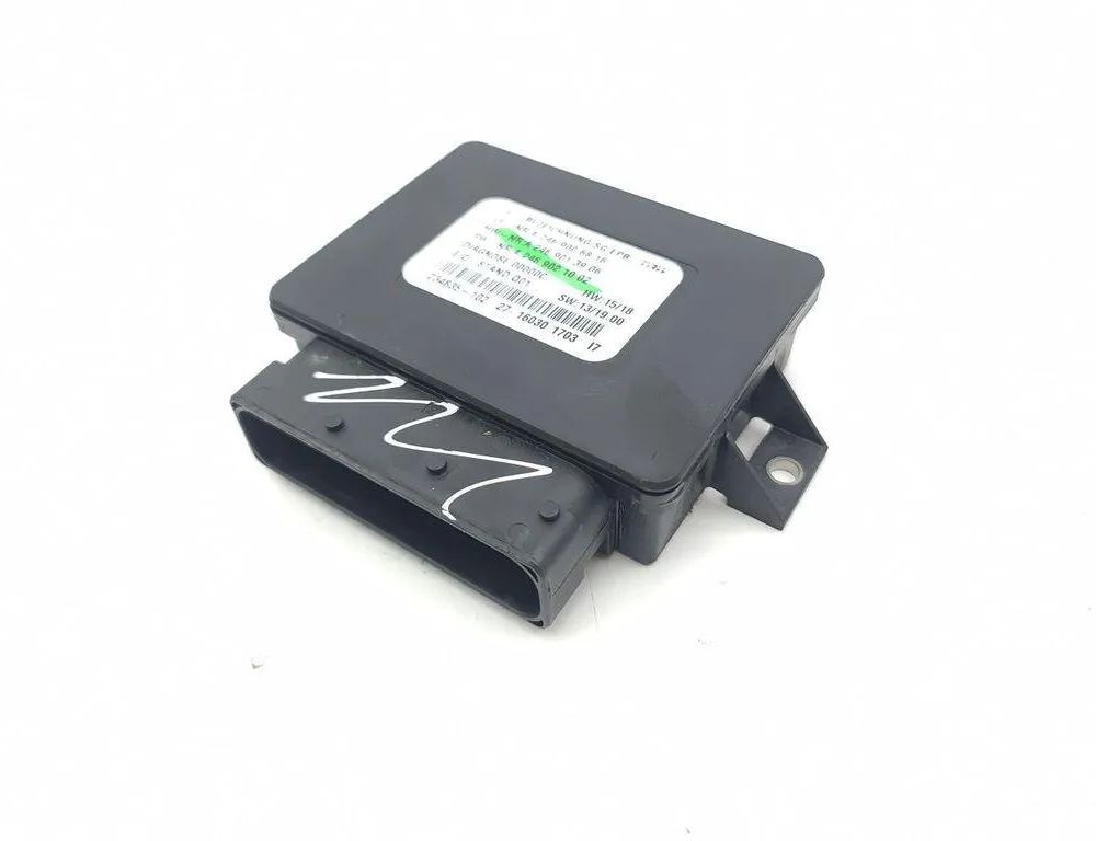 INFINITI QX30 1 generation (2016-2020) Handbrake Control Unit A2469006816 31201135