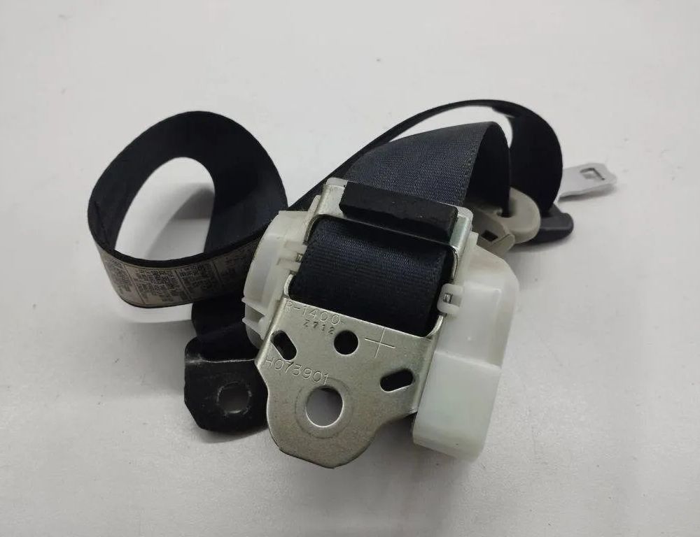 TOYOTA Corolla Verso 1 generation (2001-2009) Ľavý zadný bezpečnostný pás 7L2540 31201377