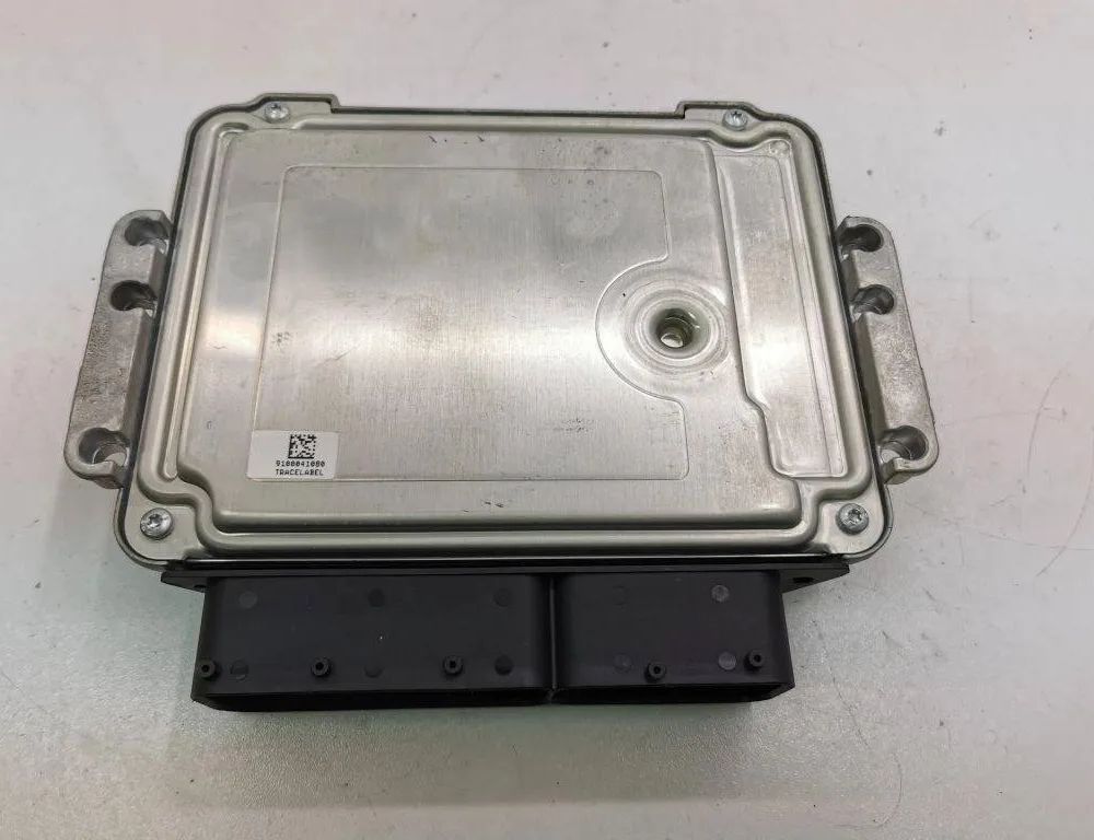 KIA Carens 2 generation (2002-2006) Блок управления двигателем 3911327370 31205385