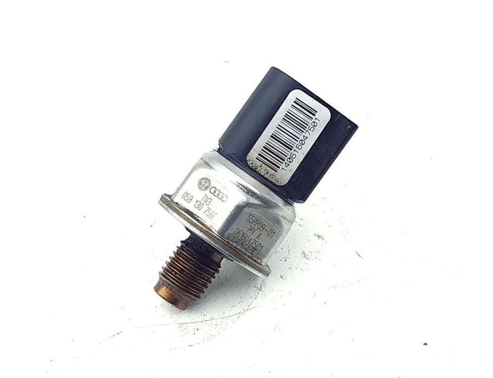 AUDI Q7 4M (2015-2024) Датчик давления топлива 059130758E 31862358