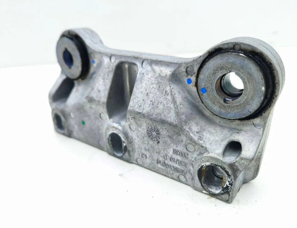 PEUGEOT 2008 2 generation (2019-2023) Držiak motora pravá strana 9840714680 32757976