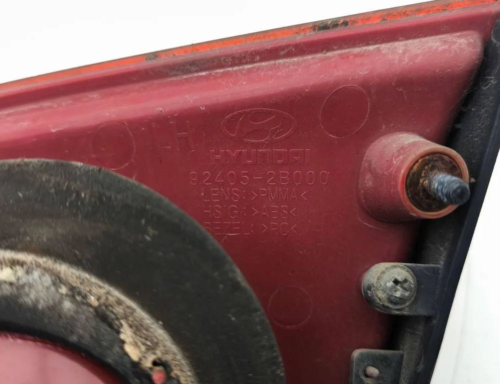 HYUNDAI Santa Fe CM (2006-2013) Ľavé zadné svetlo na kufri 924052B000 32948889