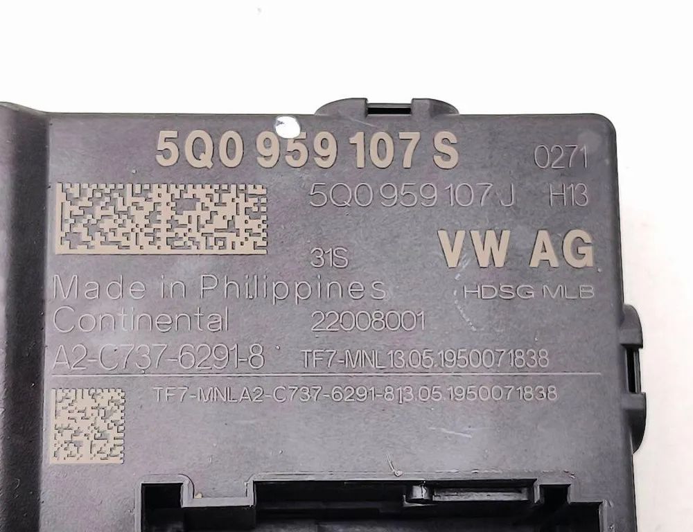 AUDI Q3 F3 (2018-2024) Ovládacia jednotka krytu batožinového priestoru 22008001,5Q0959107S,A2C73762918,5Q0959107J 32961614